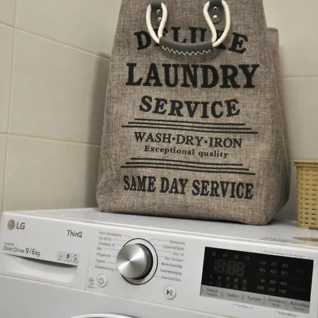 4 Seasons Breeze / Selanik