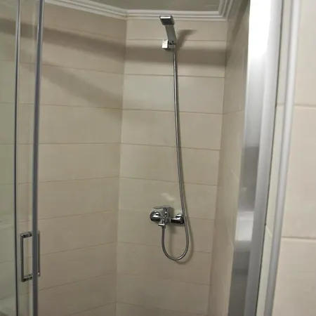 4 Seasons Breeze / Daire