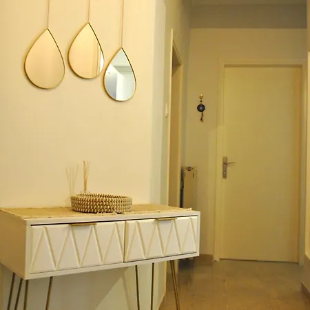 4 Seasons Breeze / Appartement Thessaloniki