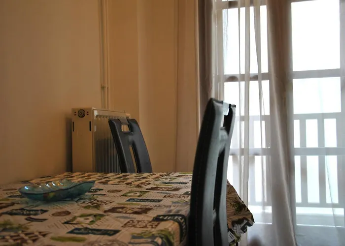 4 Seasons Breeze / Apartment